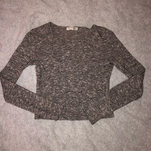 Crop top sweater